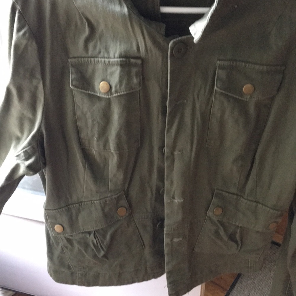 Jacket - Picture 2 of 4